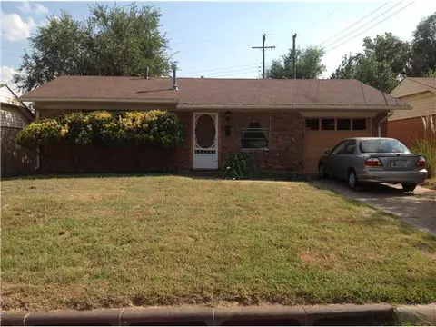7204 NW 17th St, Bethany, OK 73008 photo 1