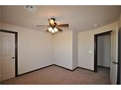 601 Arrowhead Dr, Tuttle, OK 73089 photo 13