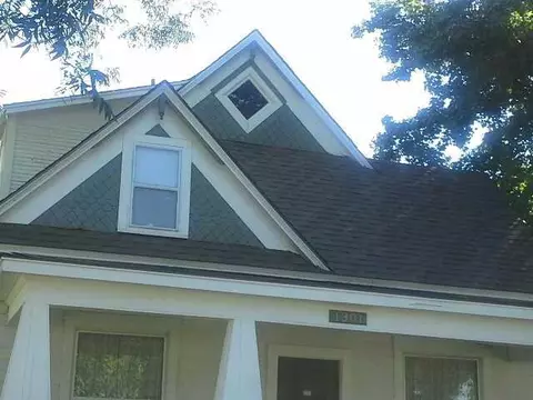 1301 E 9th St, Shawnee, OK 74801 photo 3