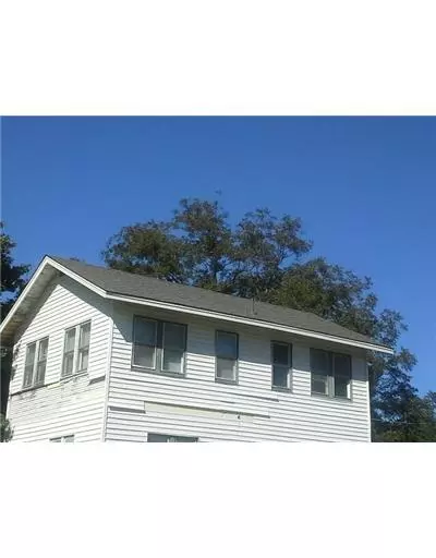 1301 E 9th St, Shawnee, OK 74801 photo 4