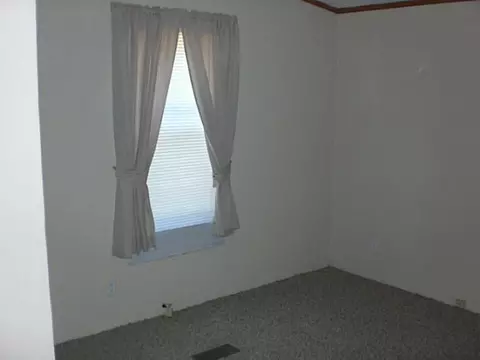 214 Phillips St, Tecumseh, OK 74873 photo 5
