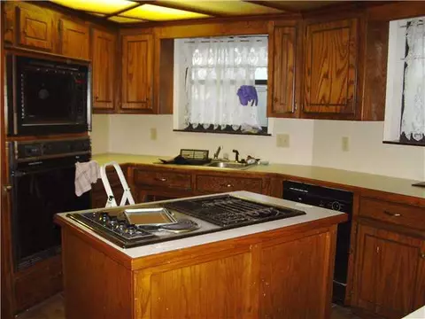 1140 E Wagner Rd, Yukon, OK 73099 photo 9