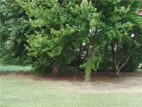 1140 E Wagner Rd, Yukon, OK 73099 photo 3
