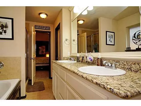 3001 Brookstone Ct, Moore, OK 73160 photo 11