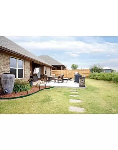 3001 Brookstone Ct, Moore, OK 73160 photo 19