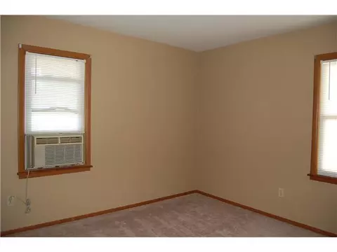 101 E 12th St, Edmond, OK 73034 photo 10