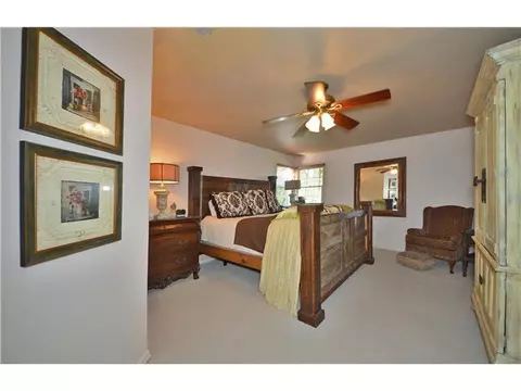 2013 Robin Rd, Edmond, OK 73034 photo 15