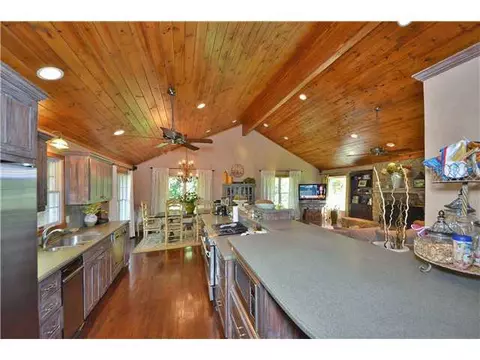 2013 Robin Rd, Edmond, OK 73034 photo 10