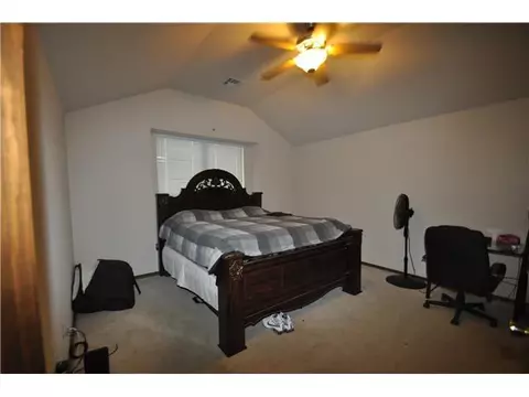 2405 Augusta Dr, Moore, OK 73160 photo 9