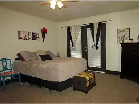 203 SW 2nd St, Tuttle, OK 73089 photo 8