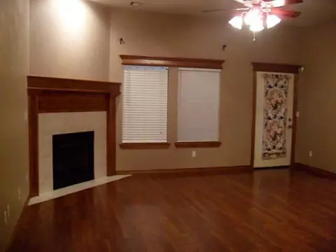 1853 Ruby Dr, Blanchard, OK 73010 photo 2