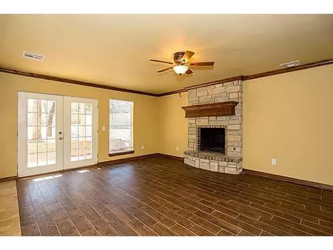 3600 E 44th St, Edmond, OK 73013 photo 6