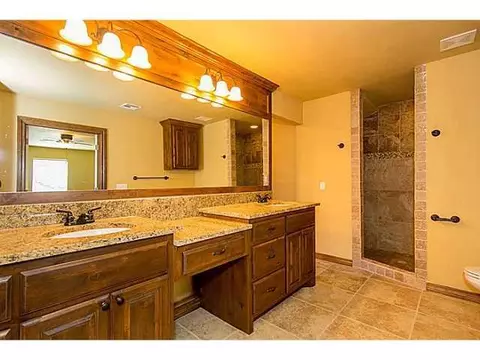 3600 E 44th St, Edmond, OK 73013 photo 11