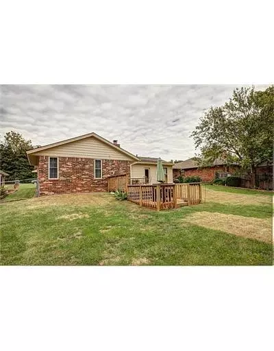 1220 Devonshire Ct, Edmond, OK 73034 photo 18