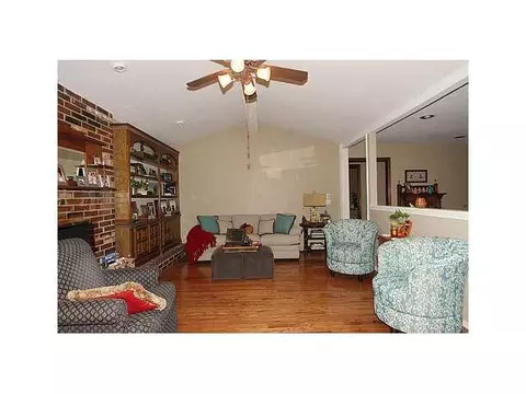 1220 Devonshire Ct, Edmond, OK 73034 photo 7