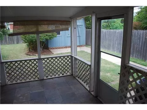 1009 Gale, Moore, OK 73160 photo 10