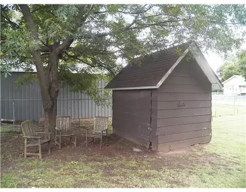 321 S Maple St, Crescent, OK 73028 photo 15