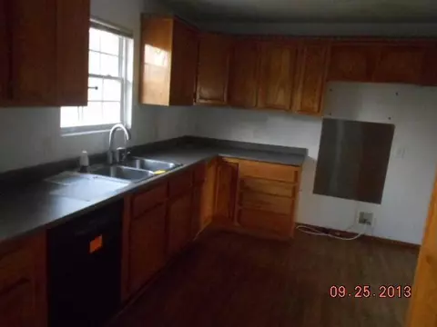 1284 N 1st St, Harrah, OK 73045 photo 4