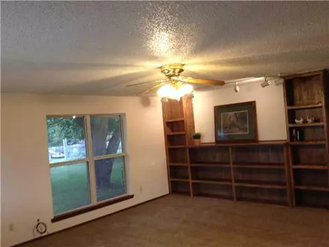 617 Meadow Ln, Tuttle, OK 73089 photo 9
