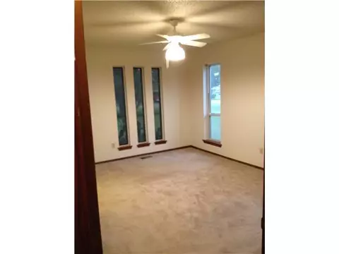 617 Meadow Ln, Tuttle, OK 73089 photo 11