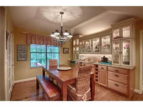1701 Eagle Dr, Edmond, OK 73034 photo 5
