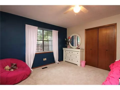 1701 Eagle Dr, Edmond, OK 73034 photo 18