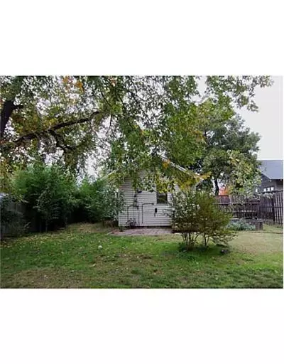 106 E Symmes St, Norman, OK 73069 photo 19