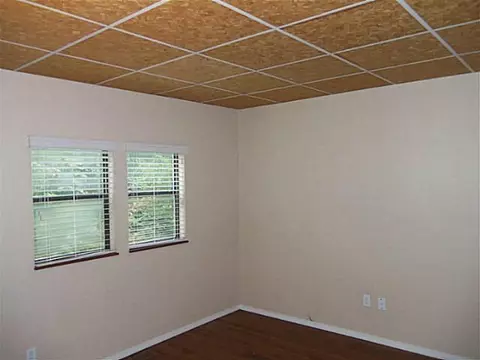 106 E Symmes St, Norman, OK 73069 photo 8