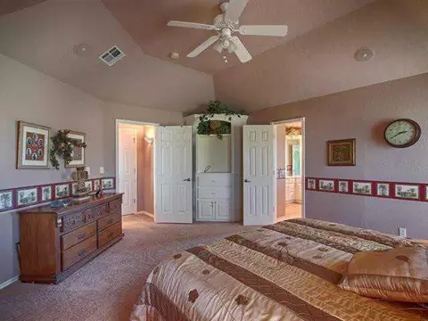 4104 Frontier Ln, Tuttle, OK 73089 photo 13
