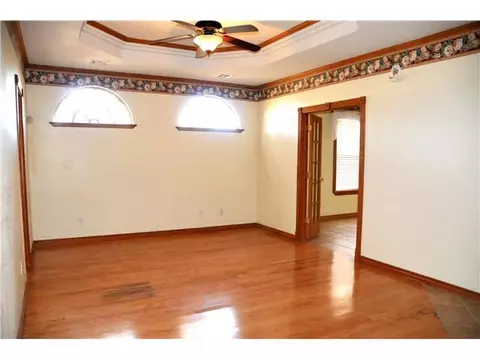 6005 E Memorial Rd, Edmond, OK 73013 photo 10