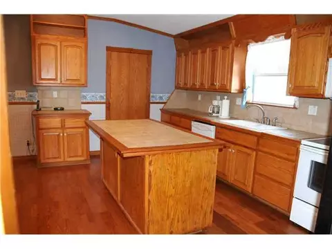 6005 E Memorial Rd, Edmond, OK 73013 photo 5