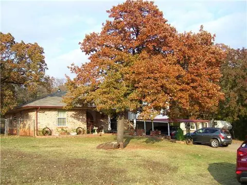 302 Brookside Dr, Guthrie, OK 73044 photo 1