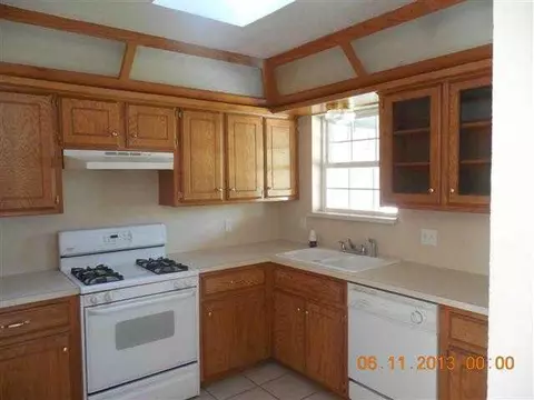 29411 Memorial Rd, Mcloud, OK 74851 photo 4