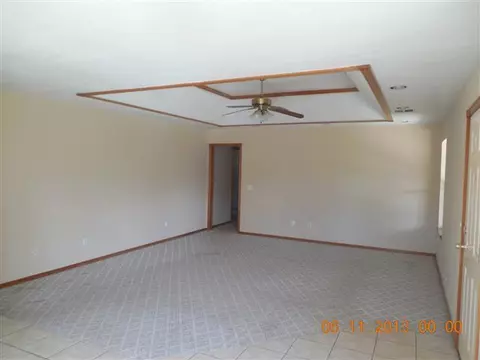 29411 Memorial Rd, Mcloud, OK 74851 photo 2