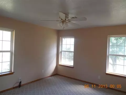 29411 Memorial Rd, Mcloud, OK 74851 photo 12