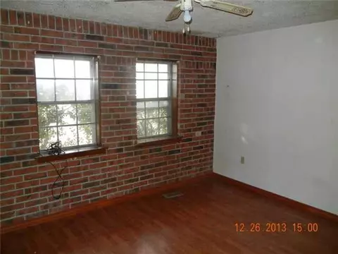 2113 E Fox Ln, Newcastle, OK 73065 photo 5