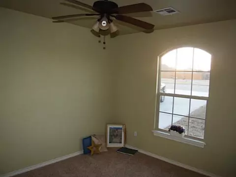 282 Kusek Cir, Harrah, OK 73045 photo 15