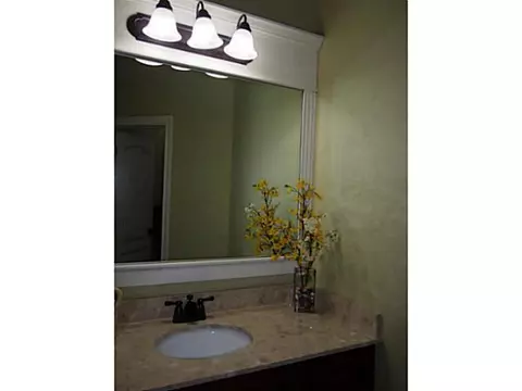 282 Kusek Cir, Harrah, OK 73045 photo 18