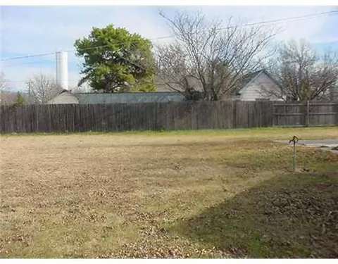 205 W Holly, Tuttle, OK 73089 photo 12