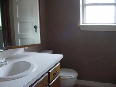 205 W Holly, Tuttle, OK 73089 photo 8