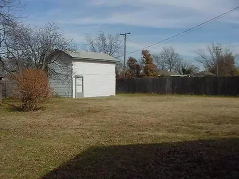 205 W Holly, Tuttle, OK 73089 photo 11