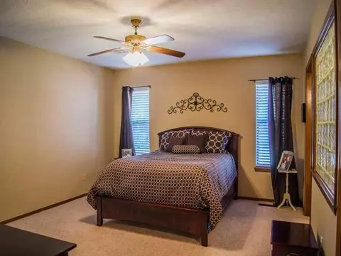 129 E Mesa Verde St, Yukon, OK 73099 photo 20