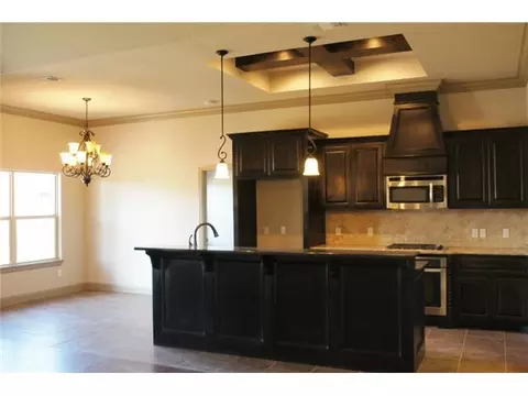 4925 Champlain Pl, Edmond, OK 73025 photo 1