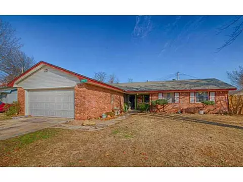 3004 N Thompkins Ave, Bethany, OK 73008 photo 1