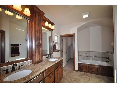 9300 Conners Way, Mcloud, OK 74851 photo 13