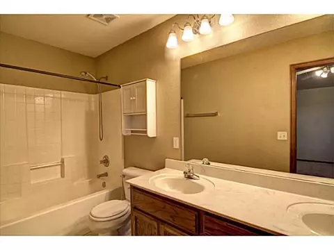 4025 Madison Ave, Moore, OK 73160 photo 7