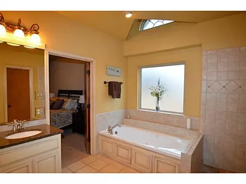 4713 Talon Ln, Tuttle, OK 73089 photo 11