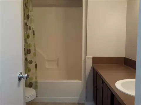 606 S Pine St, Crescent, OK 73028 photo 6