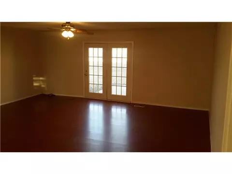 606 S Pine St, Crescent, OK 73028 photo 3