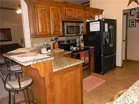 3304 Marilyn Dr, Moore, OK 73160 photo 3